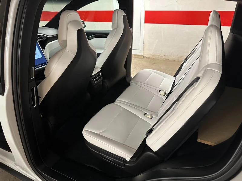 Tesla Model X 100 D, снимка 11 - Автомобили и джипове - 46386974