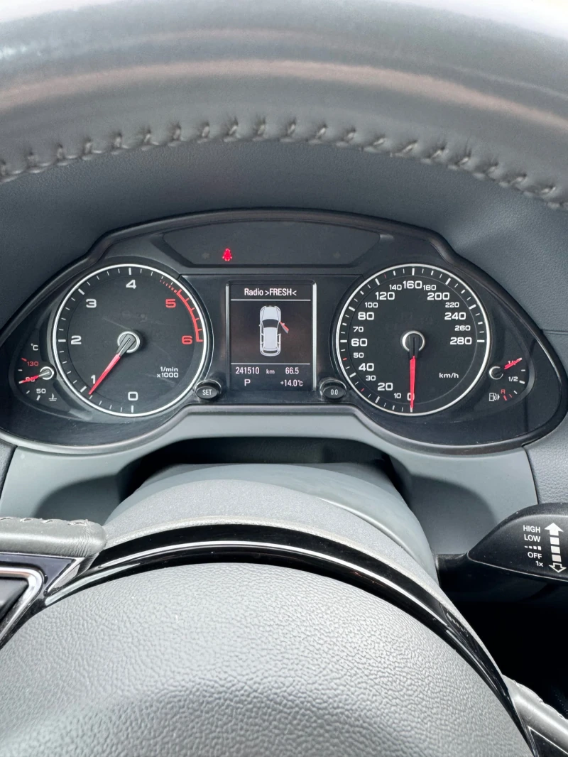 Audi Q5 S line, снимка 11 - Автомобили и джипове - 52436293