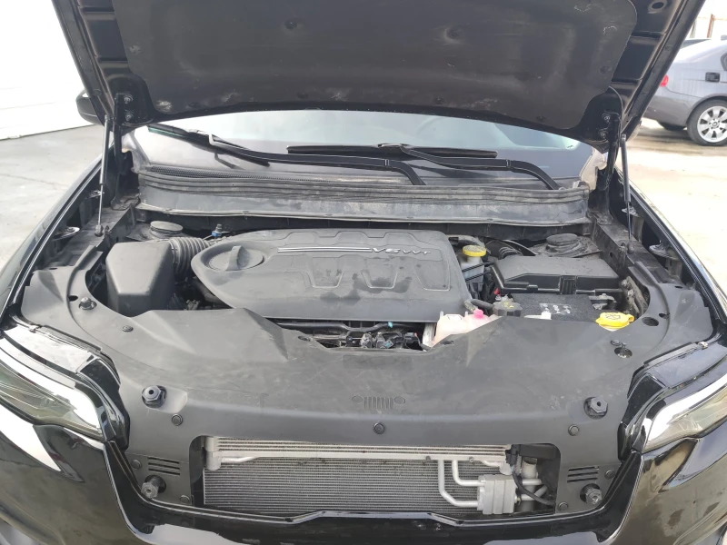 Jeep Cherokee LATITUDE PLUS 3.2 - 41500 лв. - 26958297 | Car24.bg