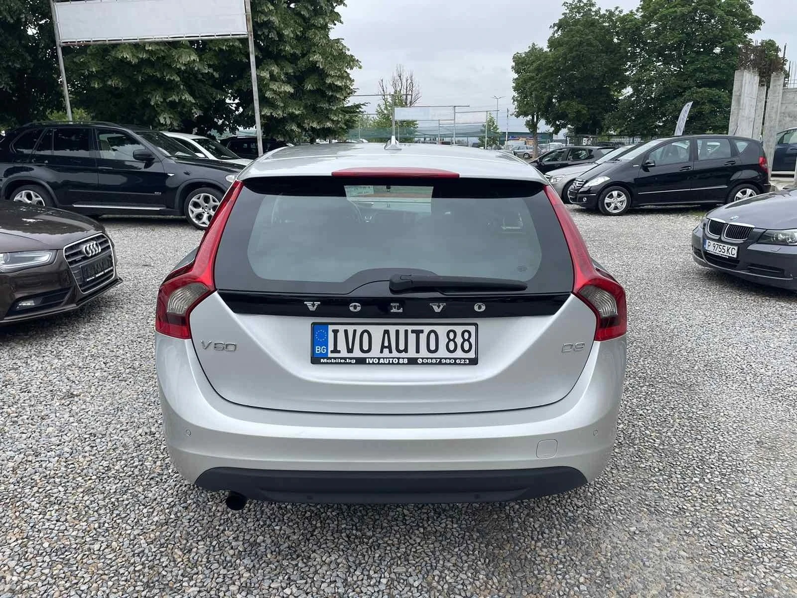 Volvo V60 2.0D-D-3-NAVI-УНИКAT - изображение 3