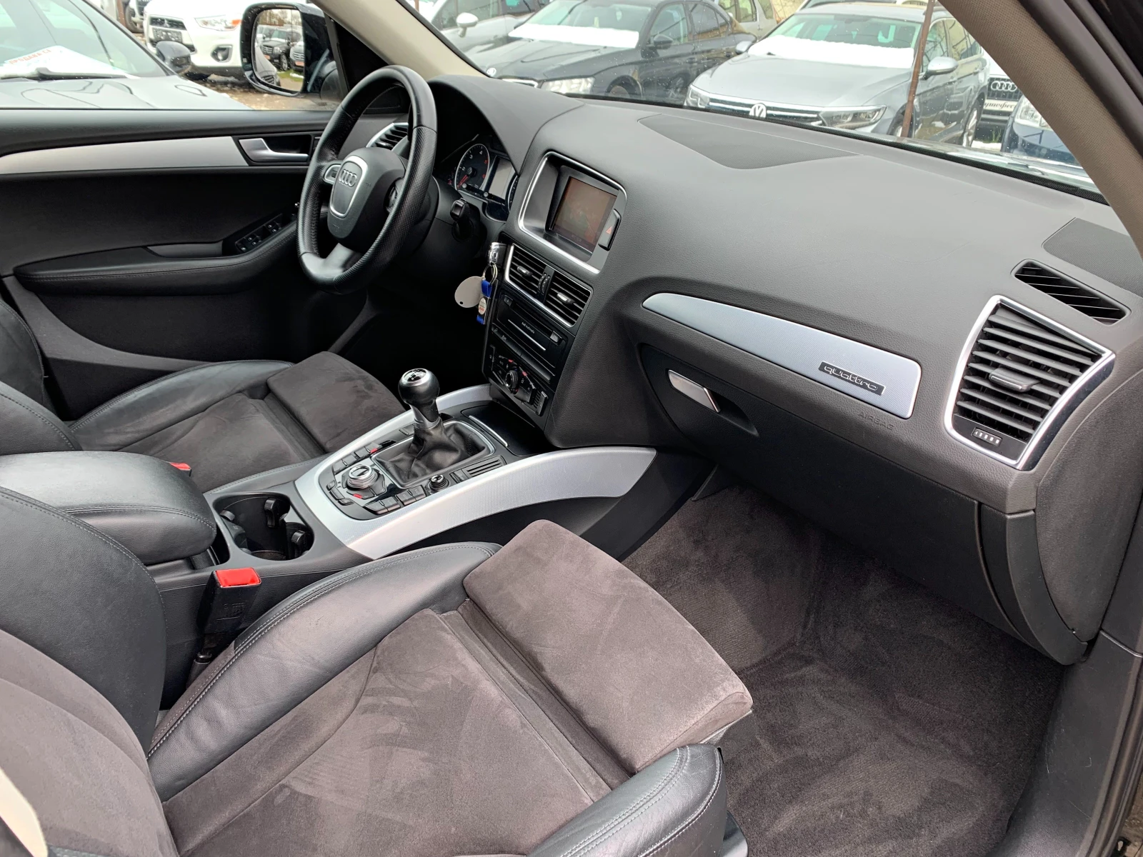 Audi Q5 2.0TDI НАВИ QUATTRO 4x4 БИ КСЕНОН 2012г - изображение 8