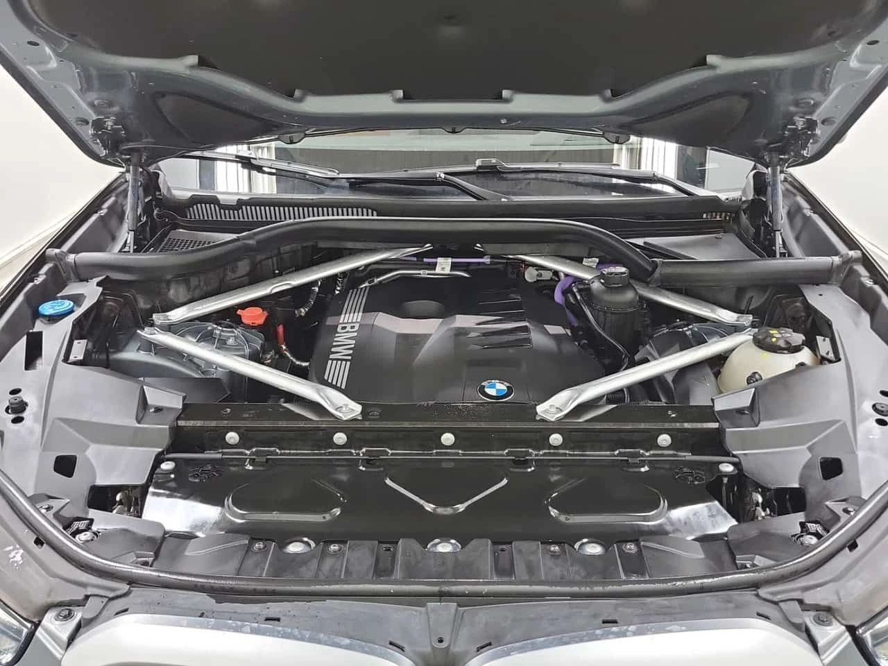 BMW X5 * XDRIVE40I * CARFAX * БЕЗ ПЪРВОНАЧАЛНА ВНОСКА, снимка 16 - Автомобили и джипове - 53729665