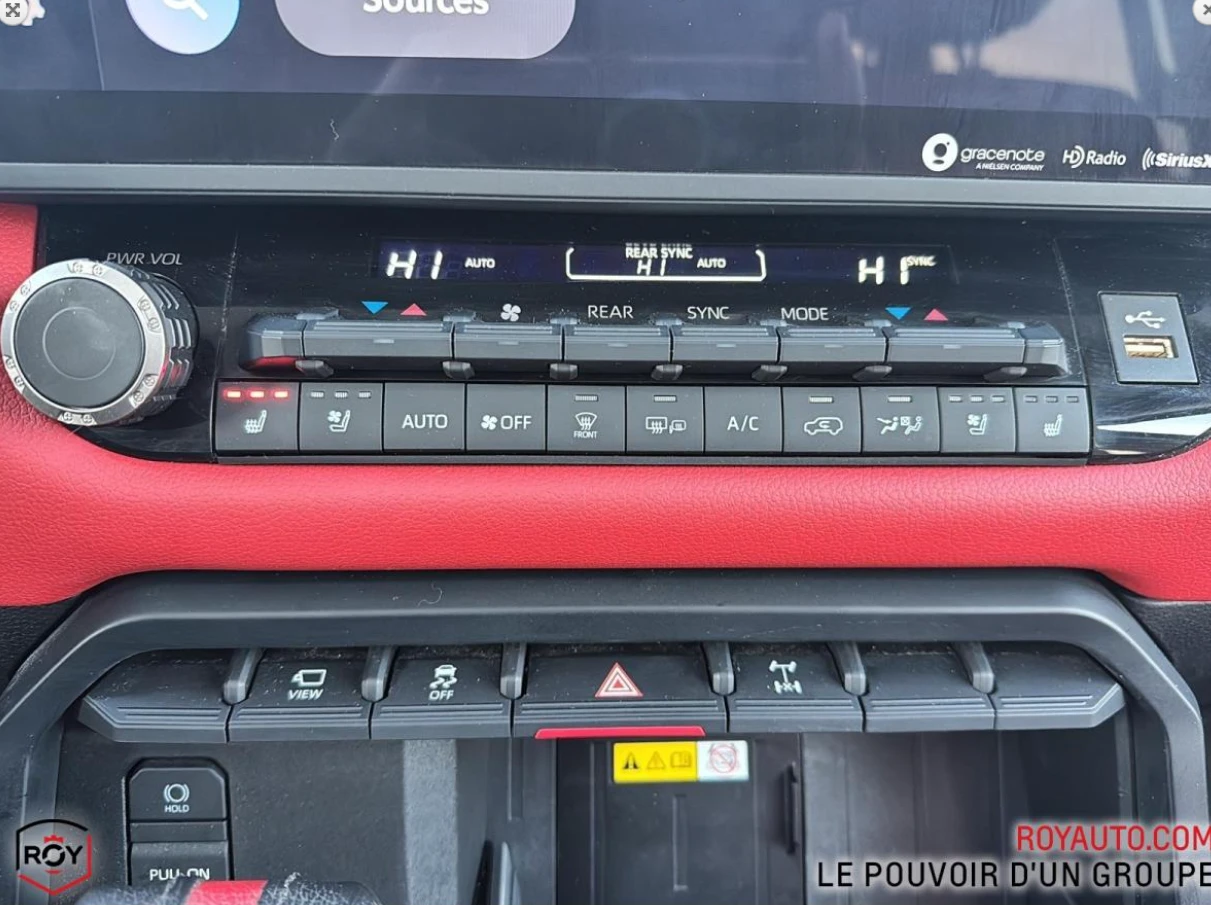 Toyota Sequoia TRD PRO* * КРАЙНА ЦЕНА, снимка 13 - Автомобили и джипове - 53825515