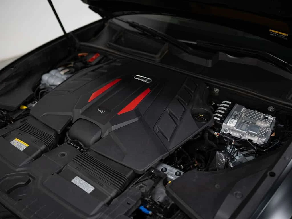 Audi SQ8 CARBON| 360| HUD| AMBIENT| CARFAX  | , снимка 7 - Автомобили и джипове - 53874033