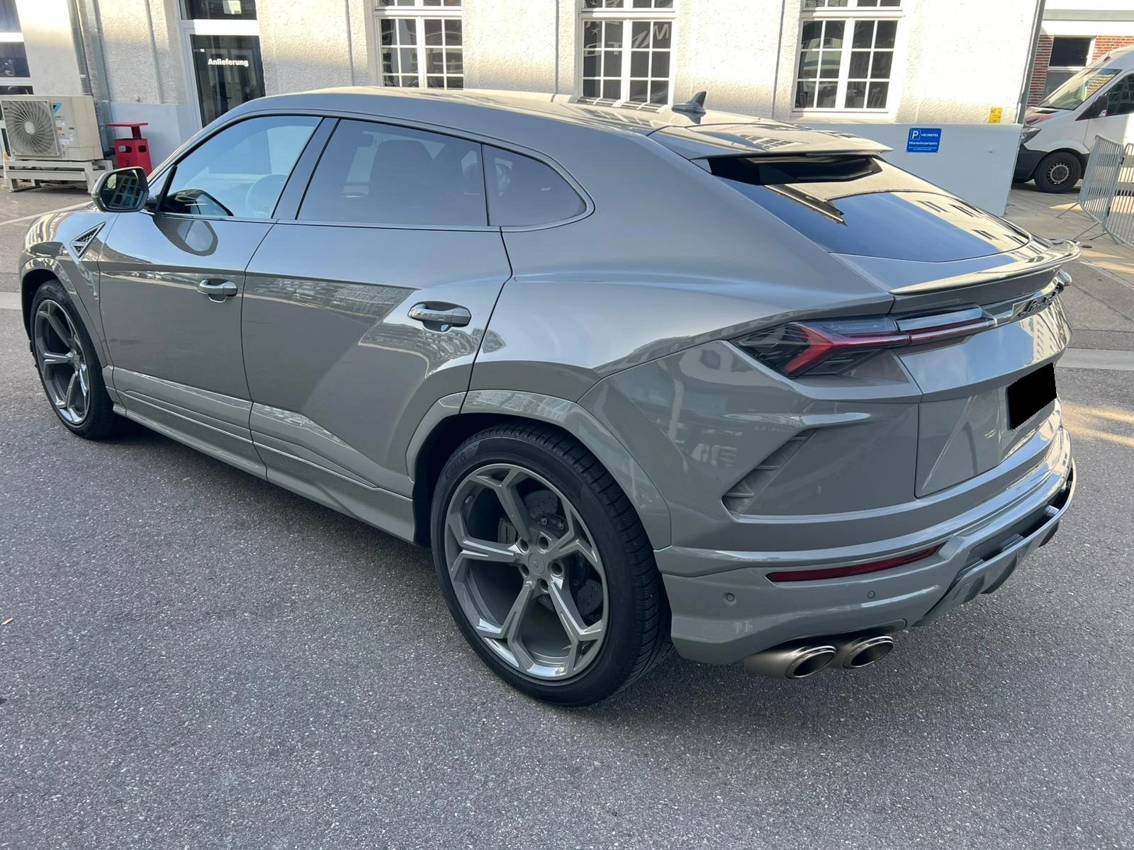 Lamborghini Urus Mansory, снимка 2 - Автомобили и джипове - 53963420