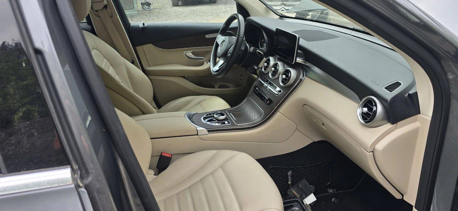 Mercedes-Benz GLC 250 Cdi, снимка 7 - Автомобили и джипове - 53983449