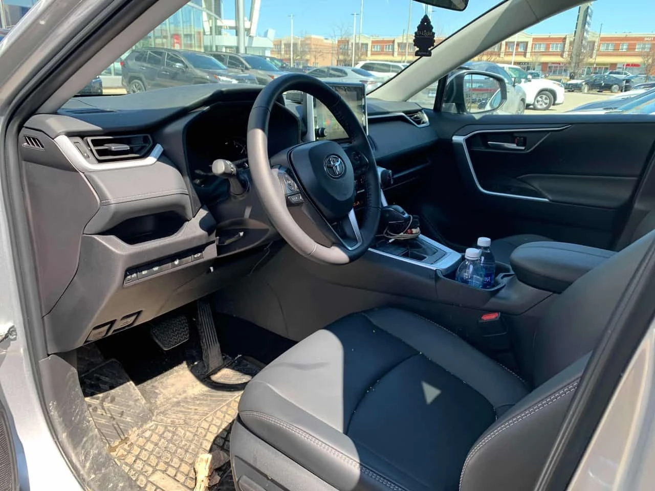 Toyota Rav4 * XLE * ПРЕДСТАВИТЕЛСТВО * ПОДГРЕВ * КАМЕРА * NAVI, снимка 5 - Автомобили и джипове - 54158318