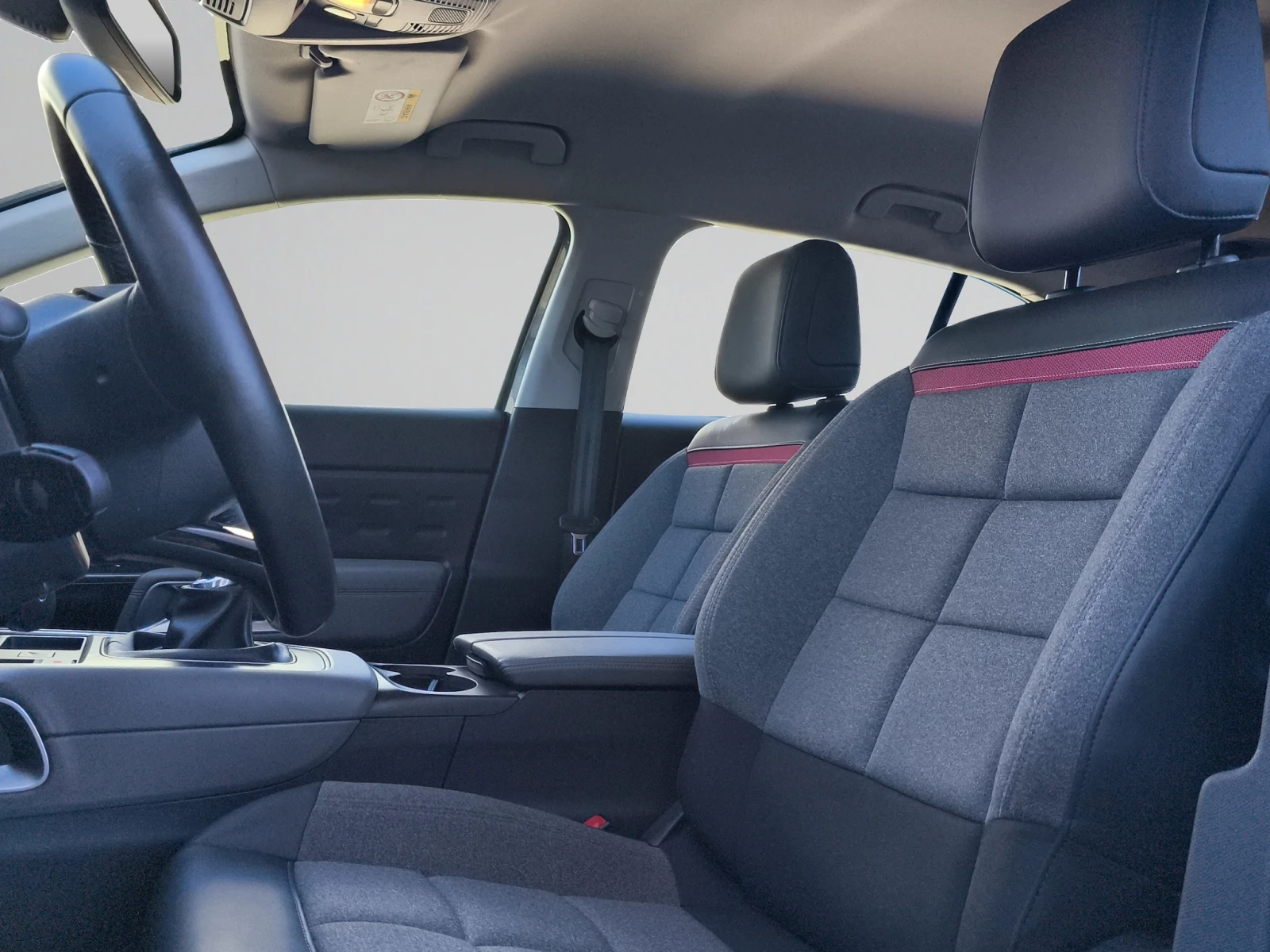 Citroen C5 Aircross FEEL PureTech 130 S&S BVM6 E6 // 2106R13, снимка 11 - Автомобили и джипове - 54351265