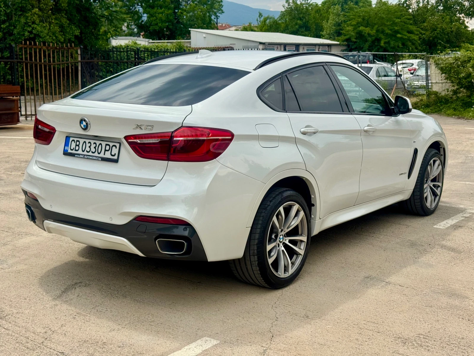 BMW X6 40d M-Pack Individual 127000км. История!, снимка 4 - Автомобили и джипове - 54877426