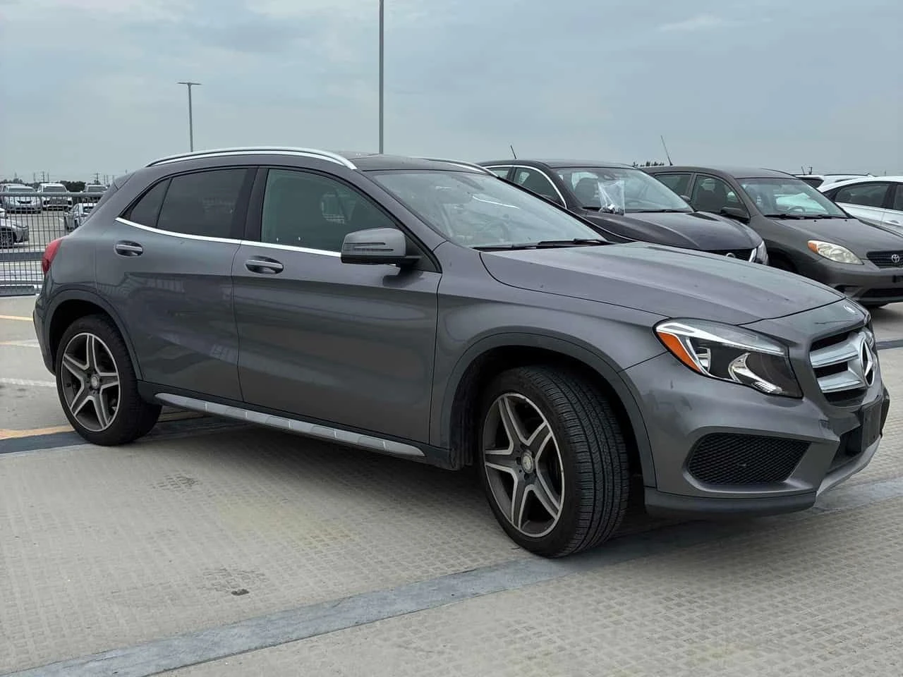 Mercedes-Benz GLA 250 4MATIC * ГЛАВНО ПРЕДСТАВИТЕЛСТВО НА LEXUS* , снимка 4 - Автомобили и джипове - 55641061