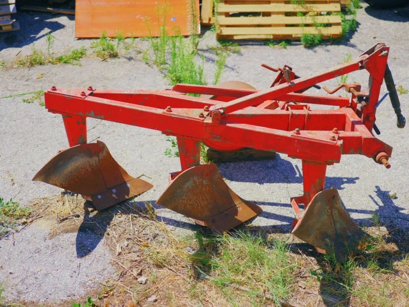 Плуг Друга марка, снимка 3 - Селскостопанска техника - 52308114