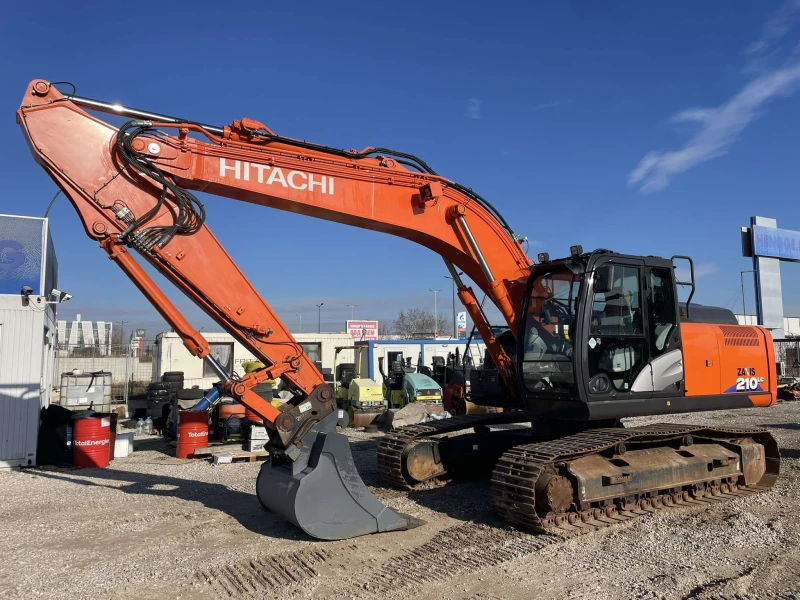 Багер Hitachi ZX 210 LC-6, снимка 8 - Индустриална техника - 48627300