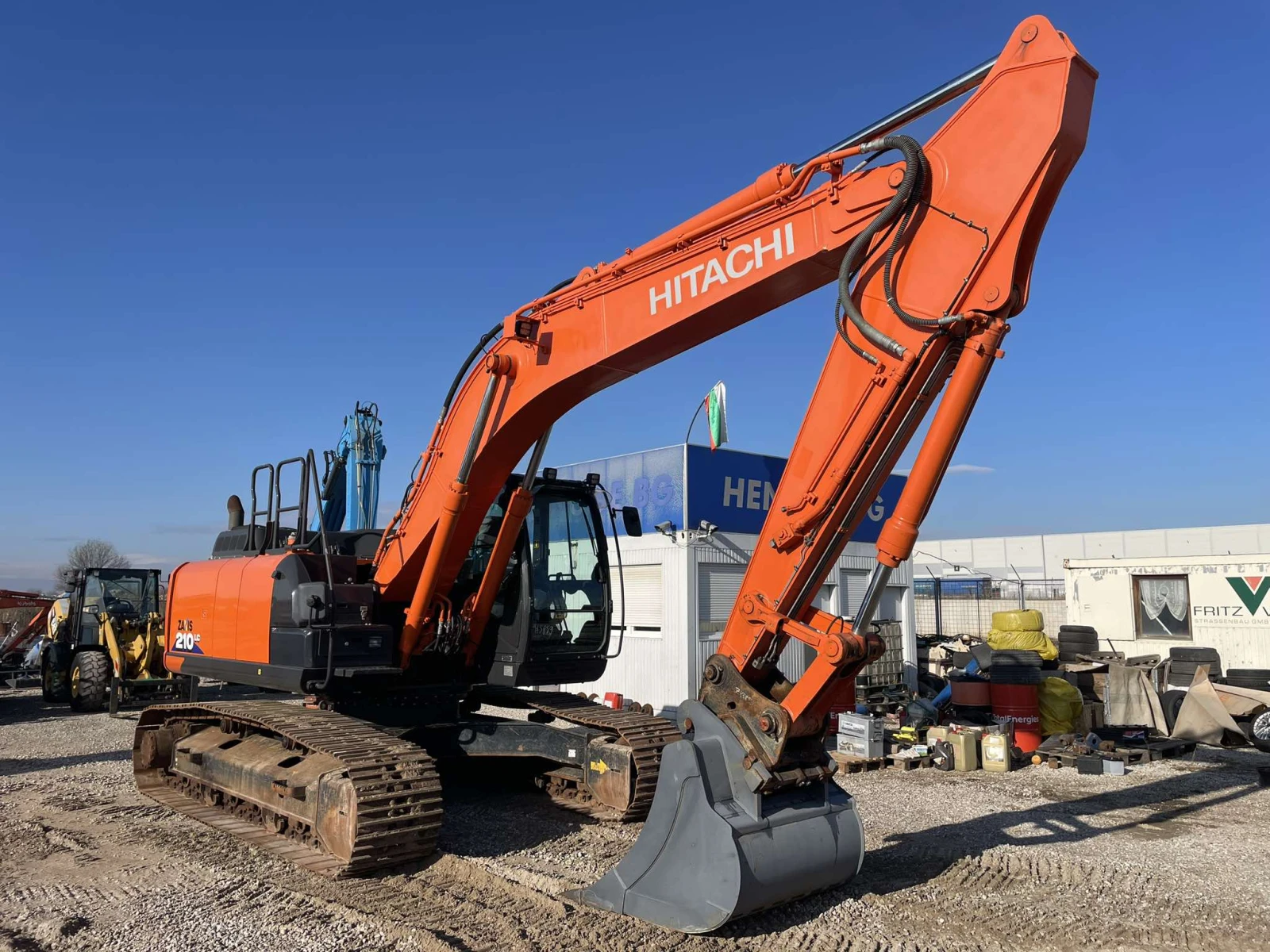 Hitachi ZX 210 LC-6 | Mobile.bg   13