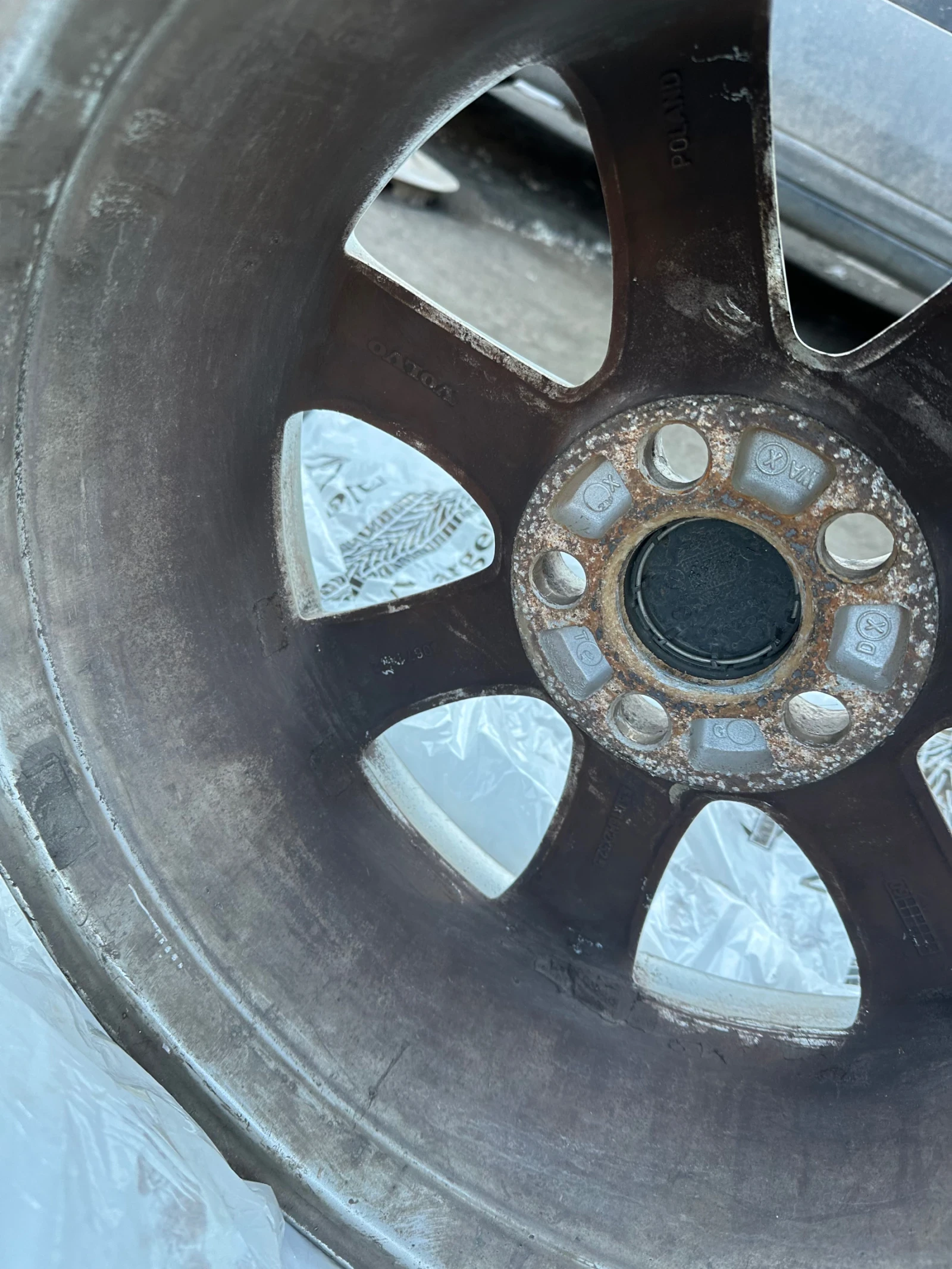 Гуми с джанти Firestone 205/55R16, снимка 7 - Гуми и джанти - 55803037