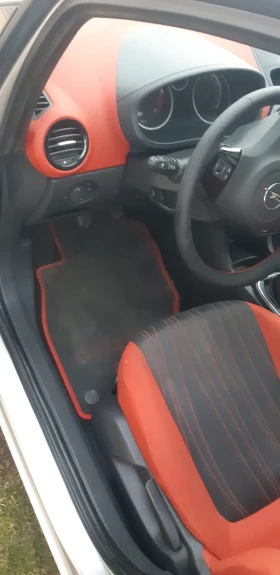 Opel Corsa 1.4-90 кс-Бензин, снимка 14