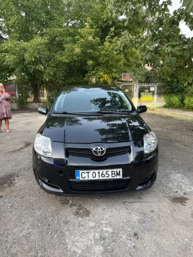 Toyota Auris, снимка 1