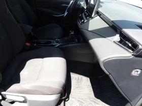 Toyota Corolla 2.0HEV/TS/184HP/SMART-KEY/CARPLAY/LED/DAB/540f - 40699 лв. - 22471933 14