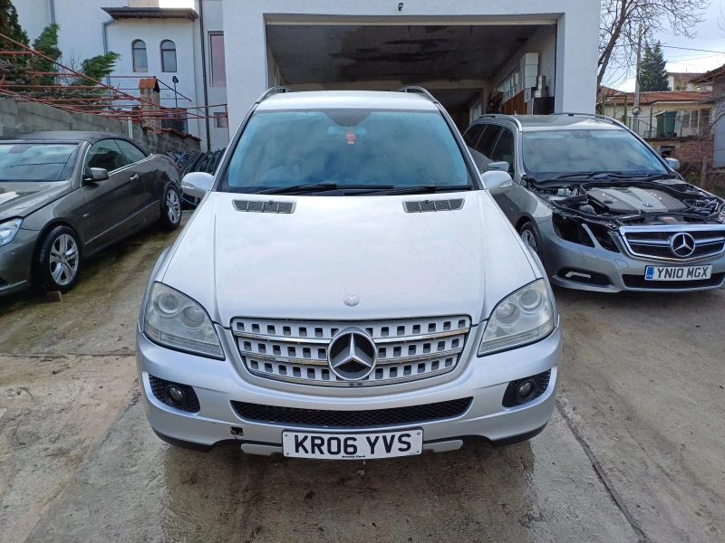 Mercedes-Benz ML 320 320 cdi V6, снимка 4 - Автомобили и джипове - 47048359