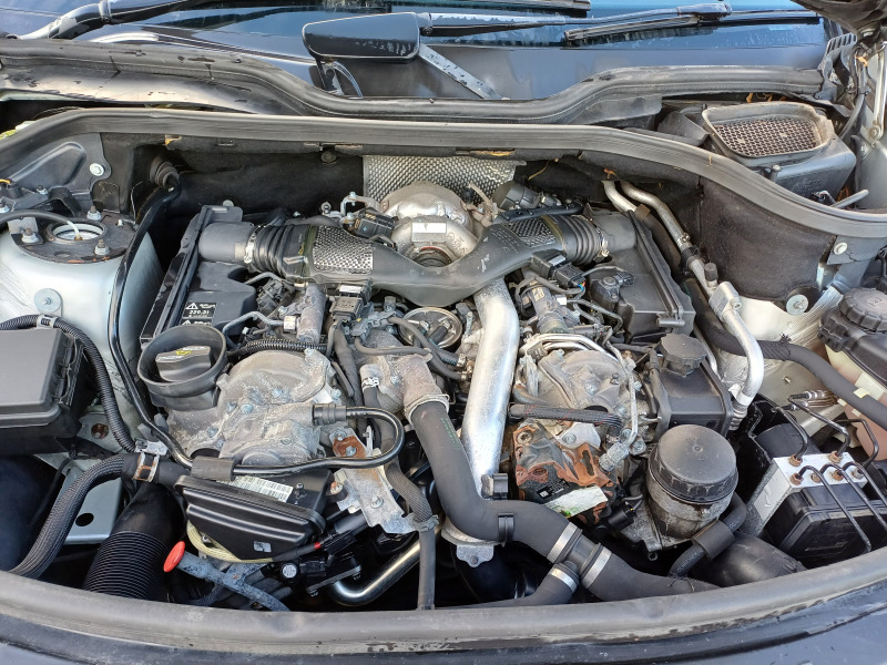 Mercedes-Benz ML 320 320 cdi V6, снимка 3 - Автомобили и джипове - 45985375