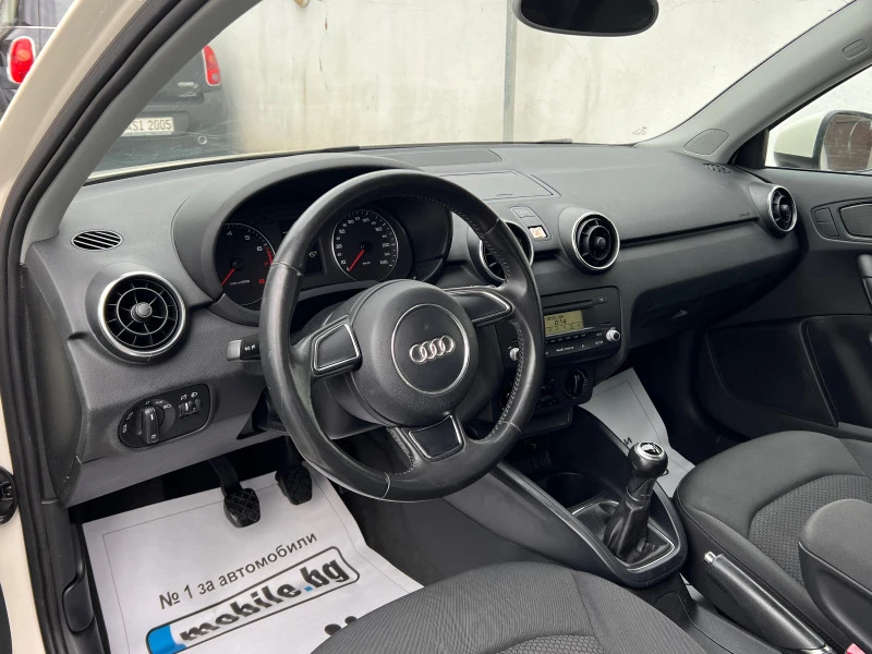 Audi A1 1.2TFSI 130000KM!!!, снимка 8 - Автомобили и джипове - 40294265