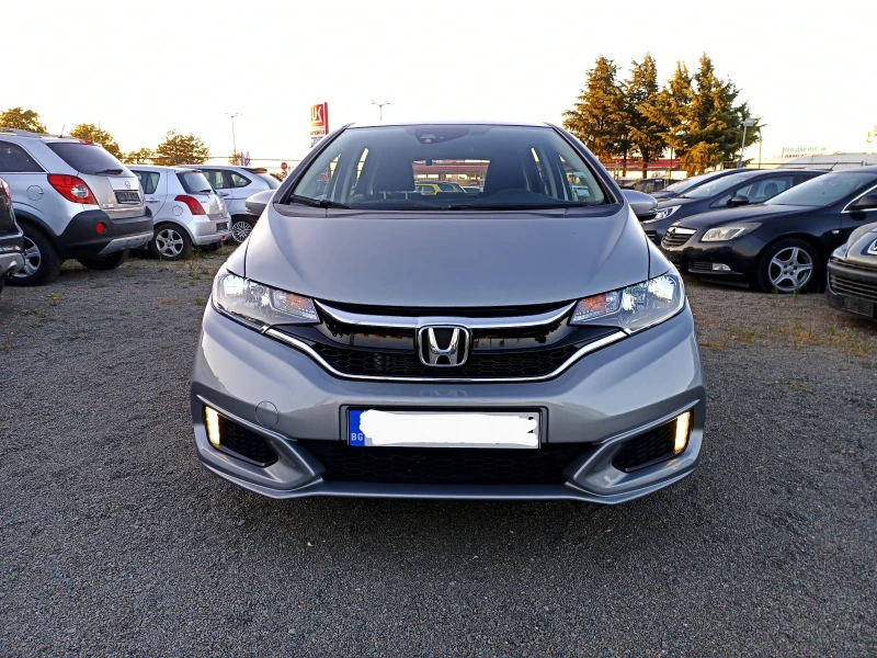 Honda Jazz 1.3i-VTEC - Facelift - 37000km, снимка 1 - Автомобили и джипове - 47379915