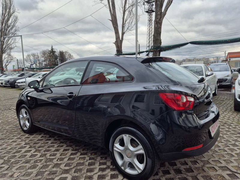 Seat Ibiza, снимка 2 - Автомобили и джипове - 48297692