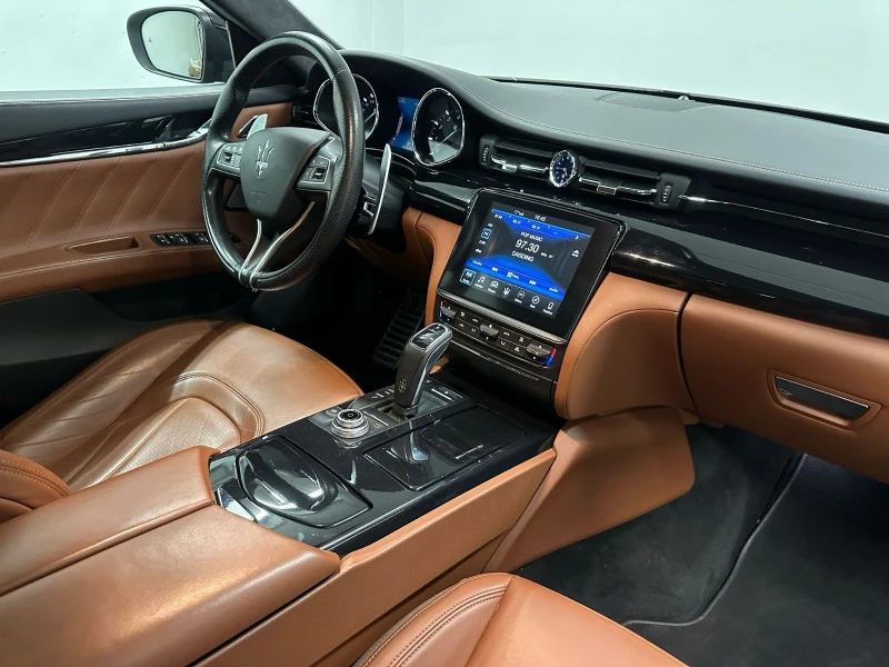 Maserati Quattroporte SQ4/430HP/B&W/SOFT/KEYLESS/E148, снимка 11 - Автомобили и джипове - 50347084