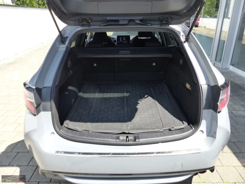 Toyota Corolla 2.0HEV/TS/184HP/SMART-KEY/CARPLAY/LED/DAB/540f, снимка 8 - Автомобили и джипове - 51289466