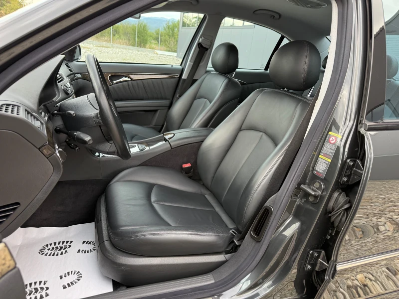 Mercedes-Benz E 500 4 MATIC, снимка 11 - Автомобили и джипове - 51696046