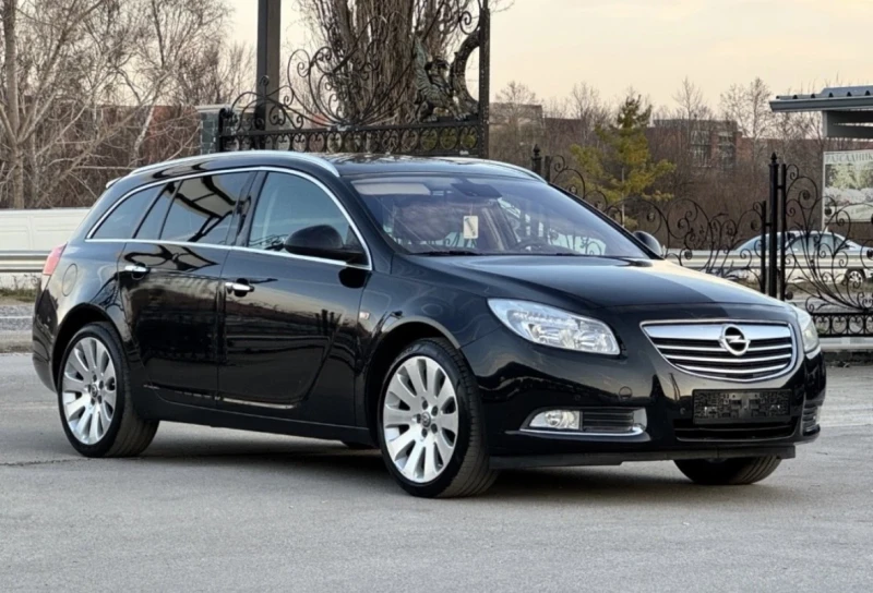 Opel Insignia 2.0CDTI АВТОМАТ ИТАЛИЯ, снимка 3 - Автомобили и джипове - 52770666