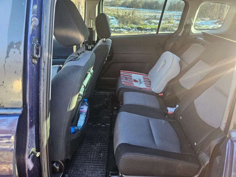 Mazda 5, снимка 12 - Автомобили и джипове - 52955824