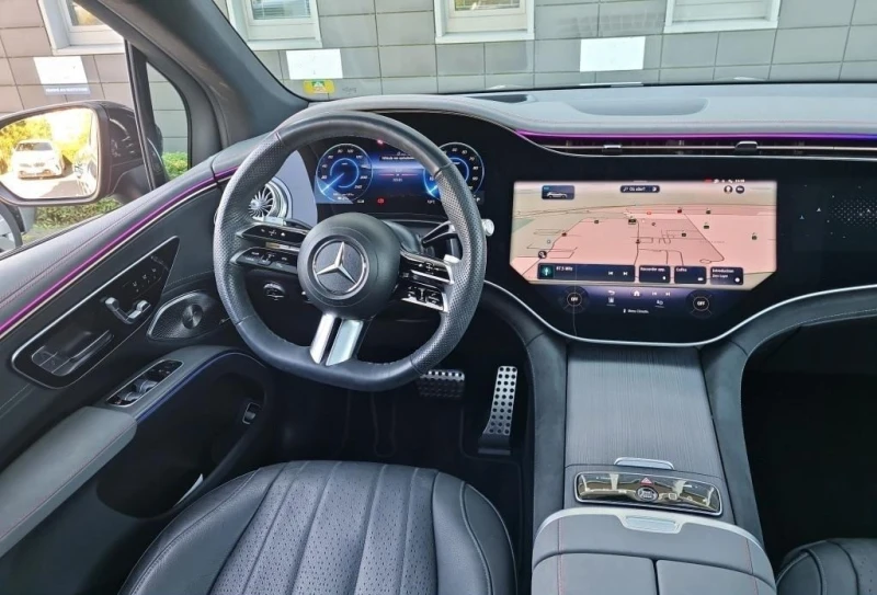 Mercedes-Benz EQS 580 SUV/AMG/4-MATIC/HYPERSCREEN/BURM/PANO/HEAD UP/, снимка 5 - Автомобили и джипове - 53004086