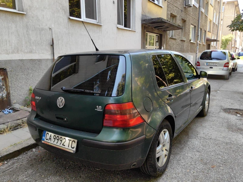 VW Golf VW Golf 4 1.6 SR 101к.с, снимка 6 - Автомобили и джипове - 53169701