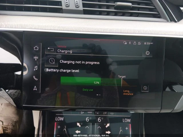 Audi E-Tron PREMIUM PLUS* QUATTRO* 360* PANO* ПОДГРЕВ* КОЖА* , снимка 16 - Автомобили и джипове - 55594079