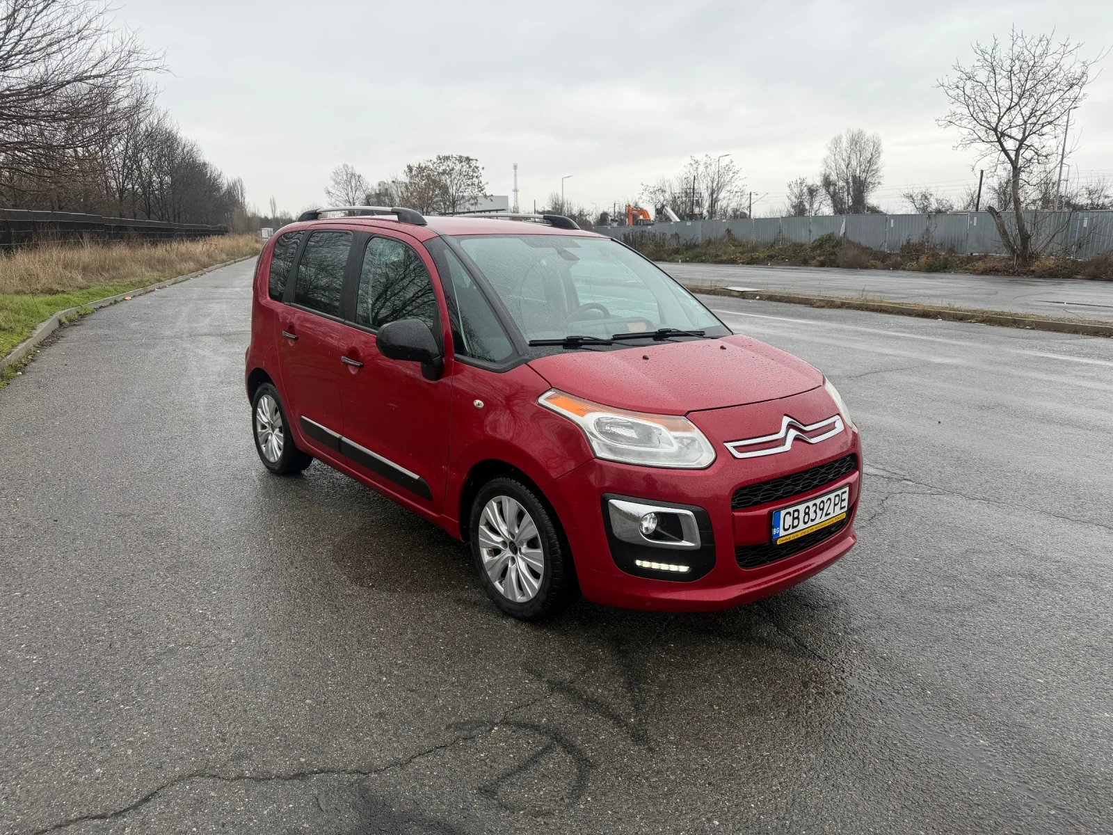 Citroen C3 Picasso Exclusive 1.2Pure Tech 110k.c., снимка 1