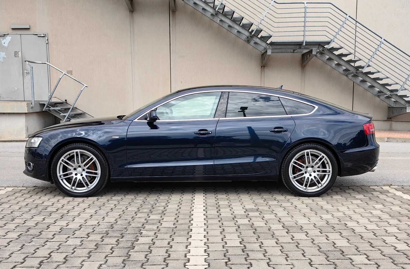 Audi A5 2.0T # SPORT BACK # ОТЛИЧНО СЪСТОЯНИЕ! # - изображение 6