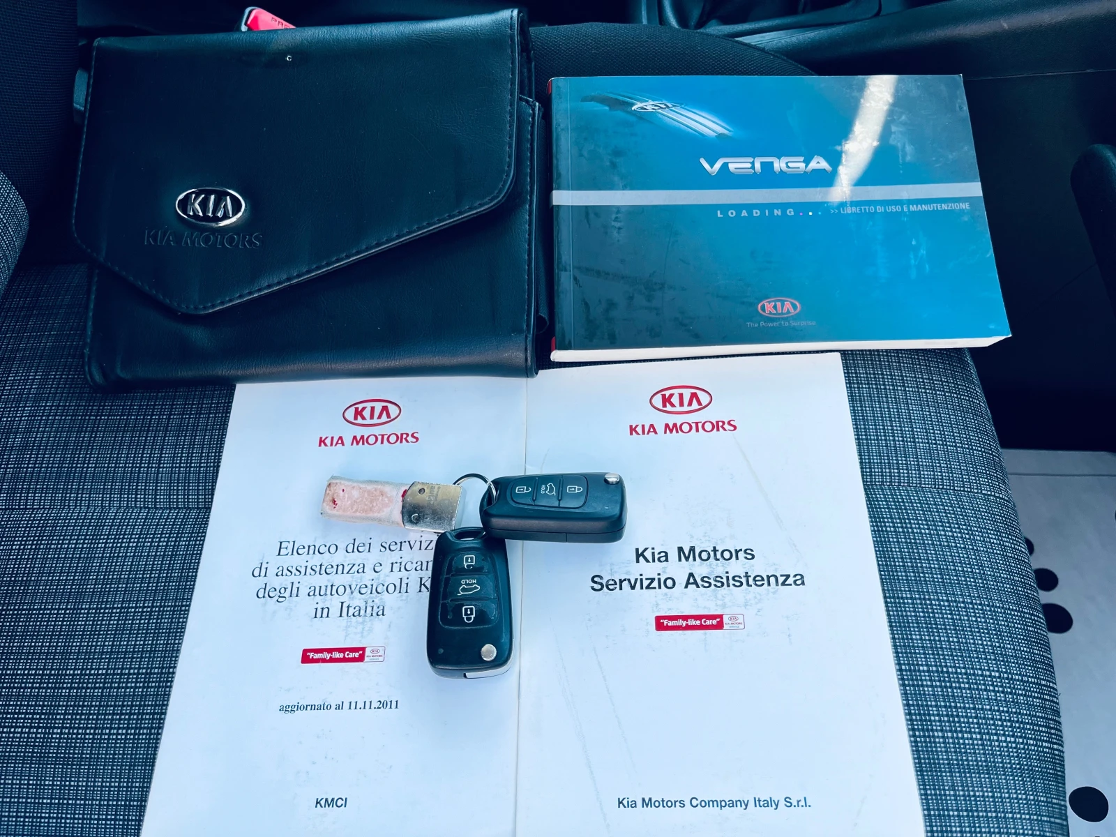 Kia Venga 1.4i BI FUEL  | Mobile.bg — изображение 16