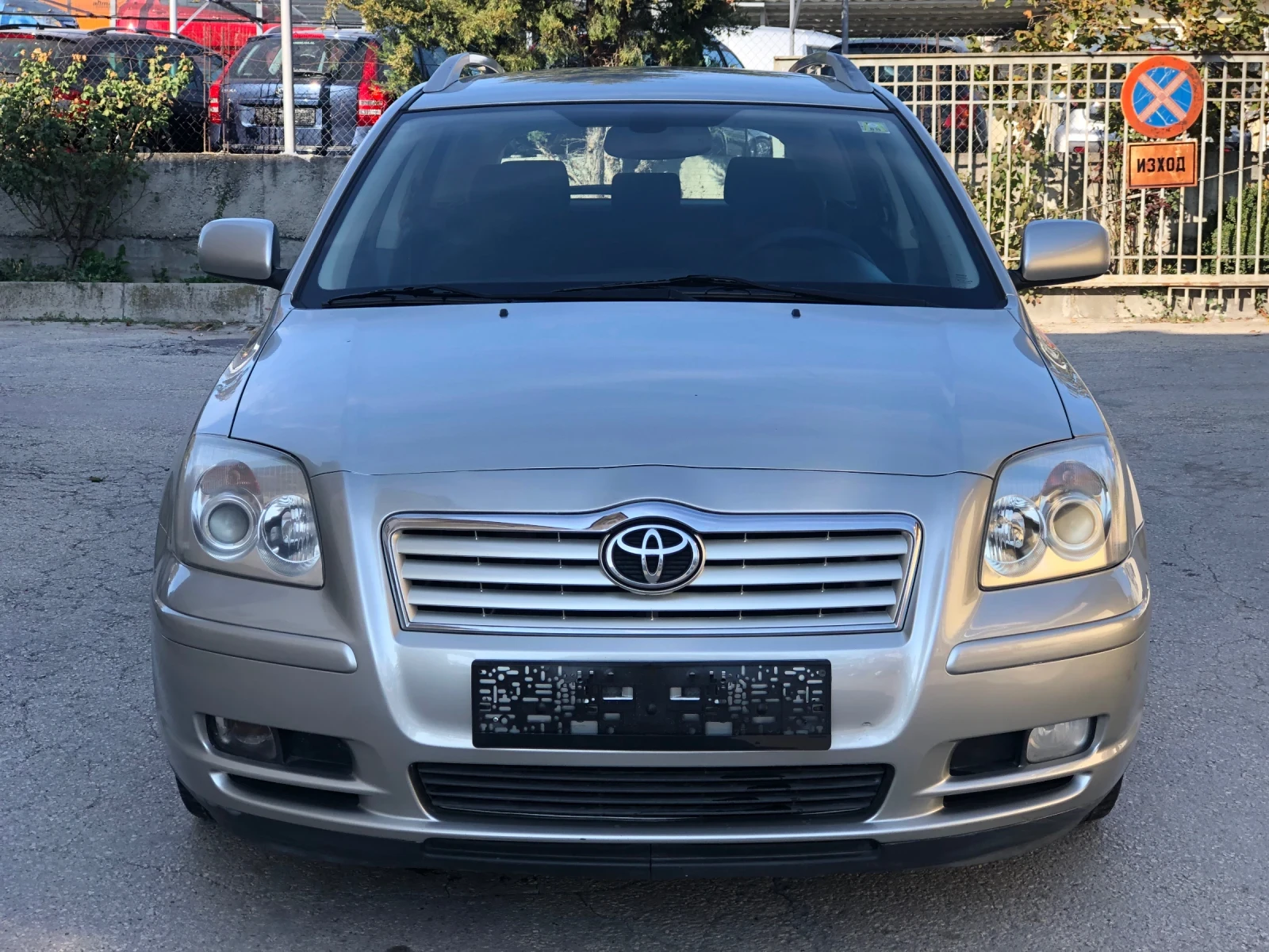 Toyota Avensis 2.0i БЕНЗИН - изображение 2