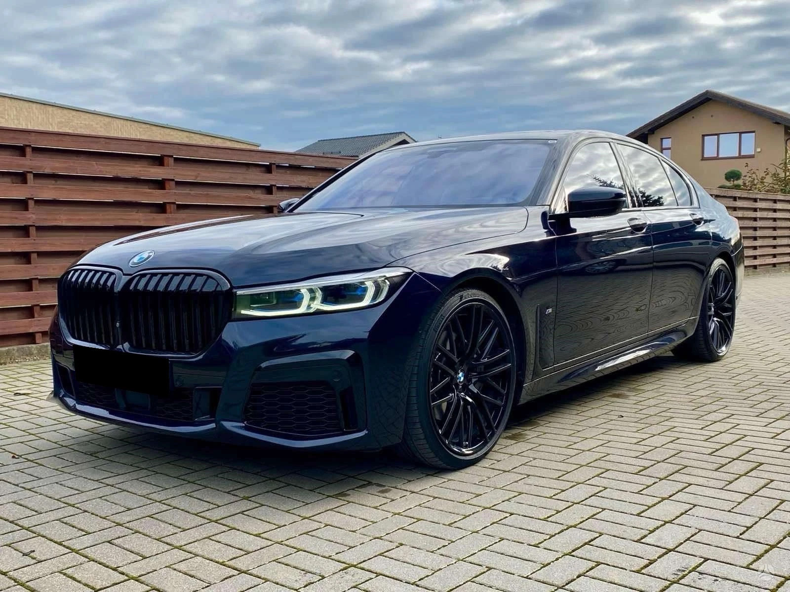 BMW 730 d xDrive M Sport - [1] 