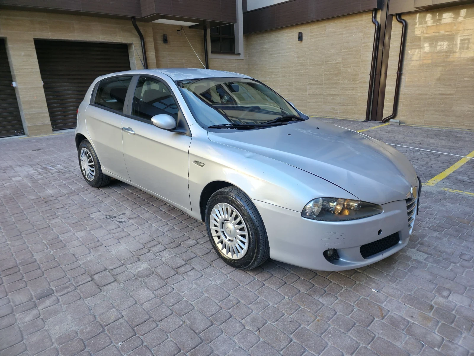 Alfa Romeo 147 JTD  - изображение 3