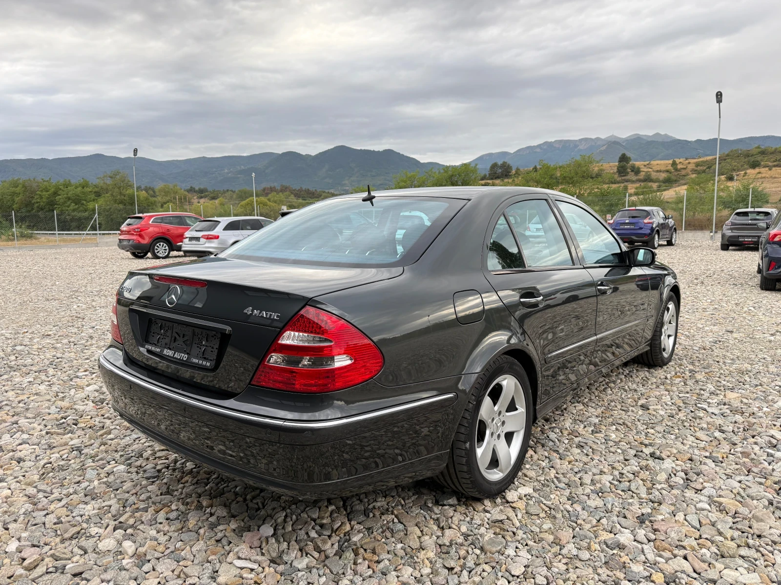 Mercedes-Benz E 500 4 MATIC - изображение 6