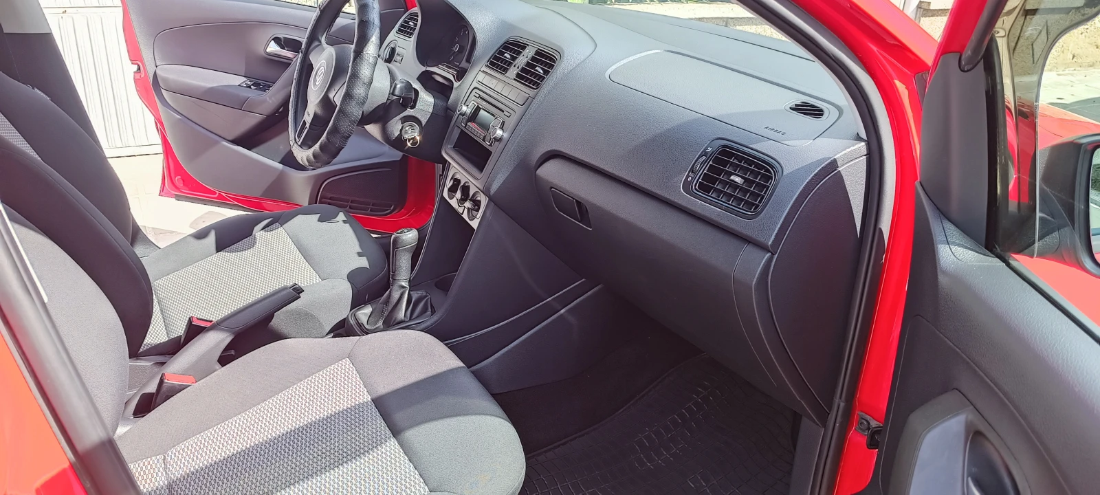 VW Polo  - изображение 9