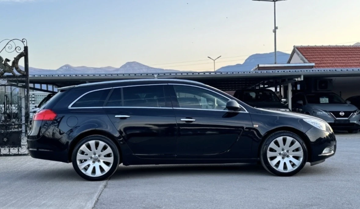 Opel Insignia 2.0CDTI АВТОМАТ ИТАЛИЯ - изображение 4
