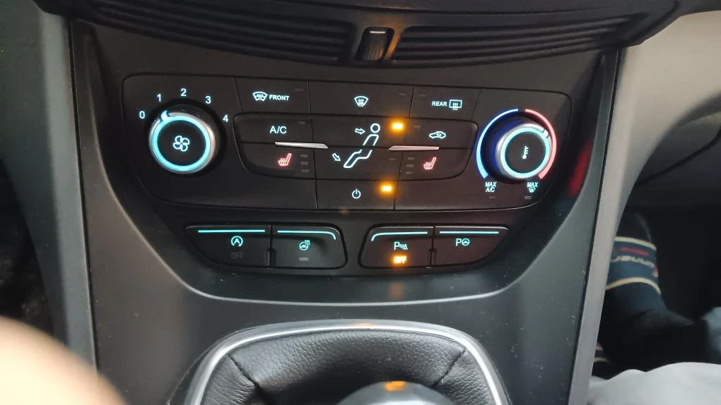 Ford C-max | Mobile.bg � ����������� 3