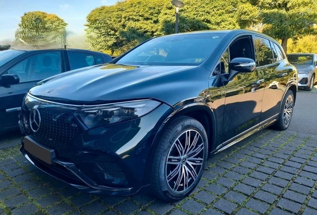 Mercedes-Benz EQS 580 SUV/AMG/4-MATIC/HYPERSCREEN/BURM/PANO/HEAD UP/ - изображение 2