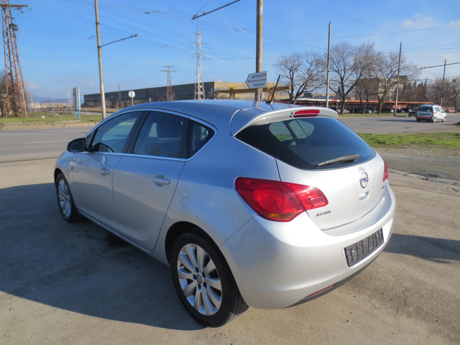 Opel Astra 1.7 CDTI  - изображение 7