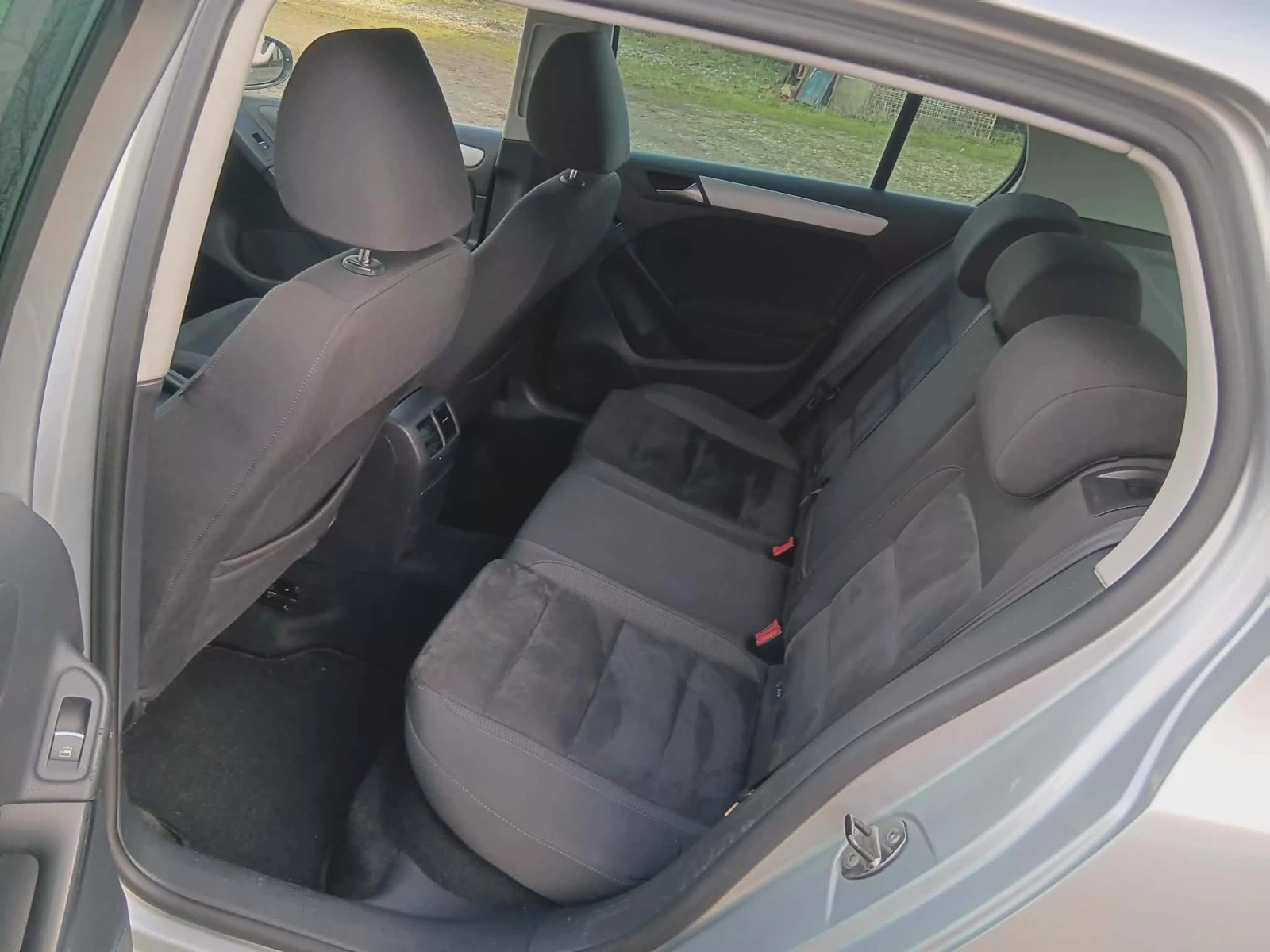 VW Golf 1.6 | Mobile.bg � ����������� 11