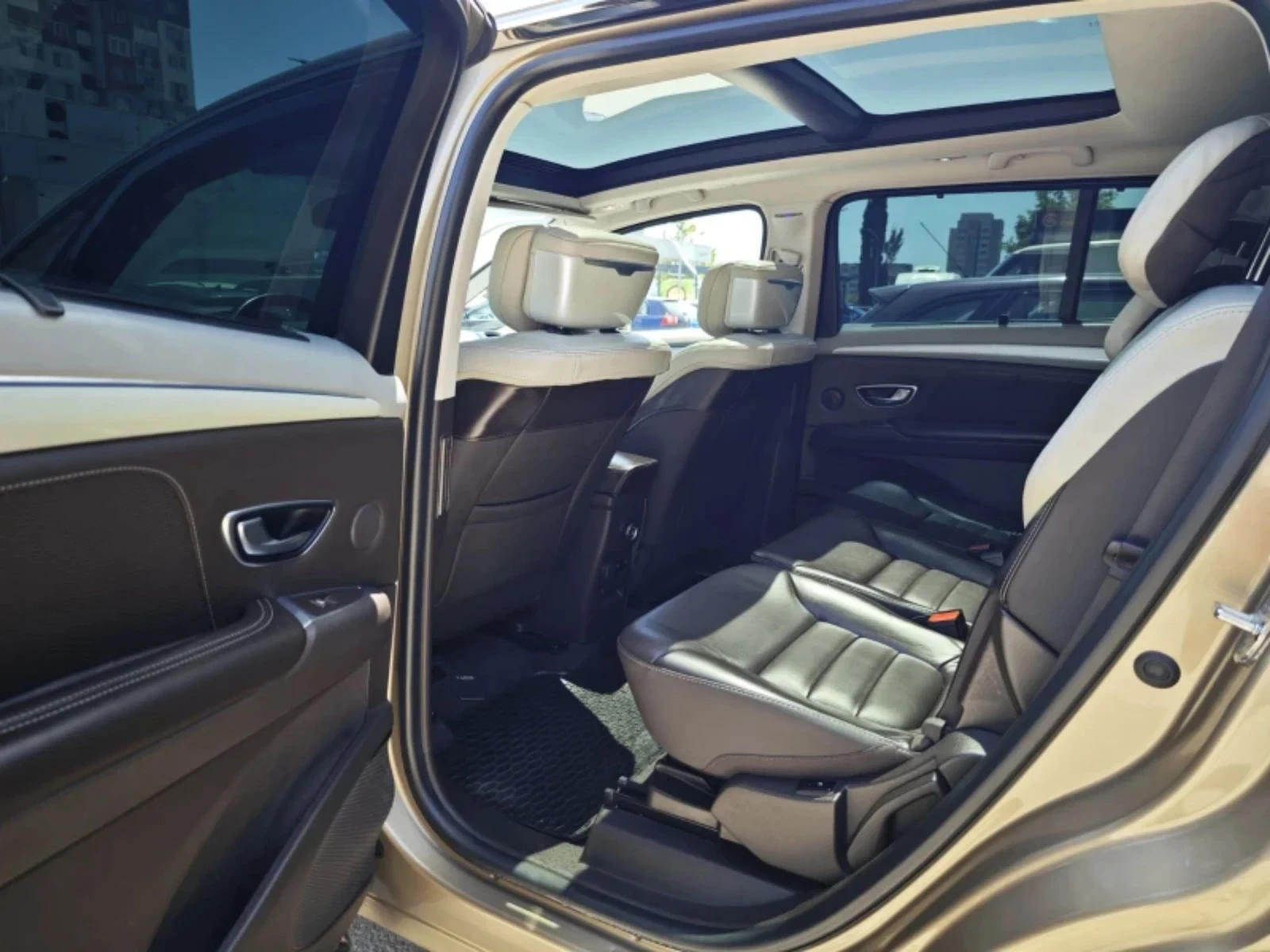 Renault Grand espace, снимка 7 - Автомобили и джипове - 53832847