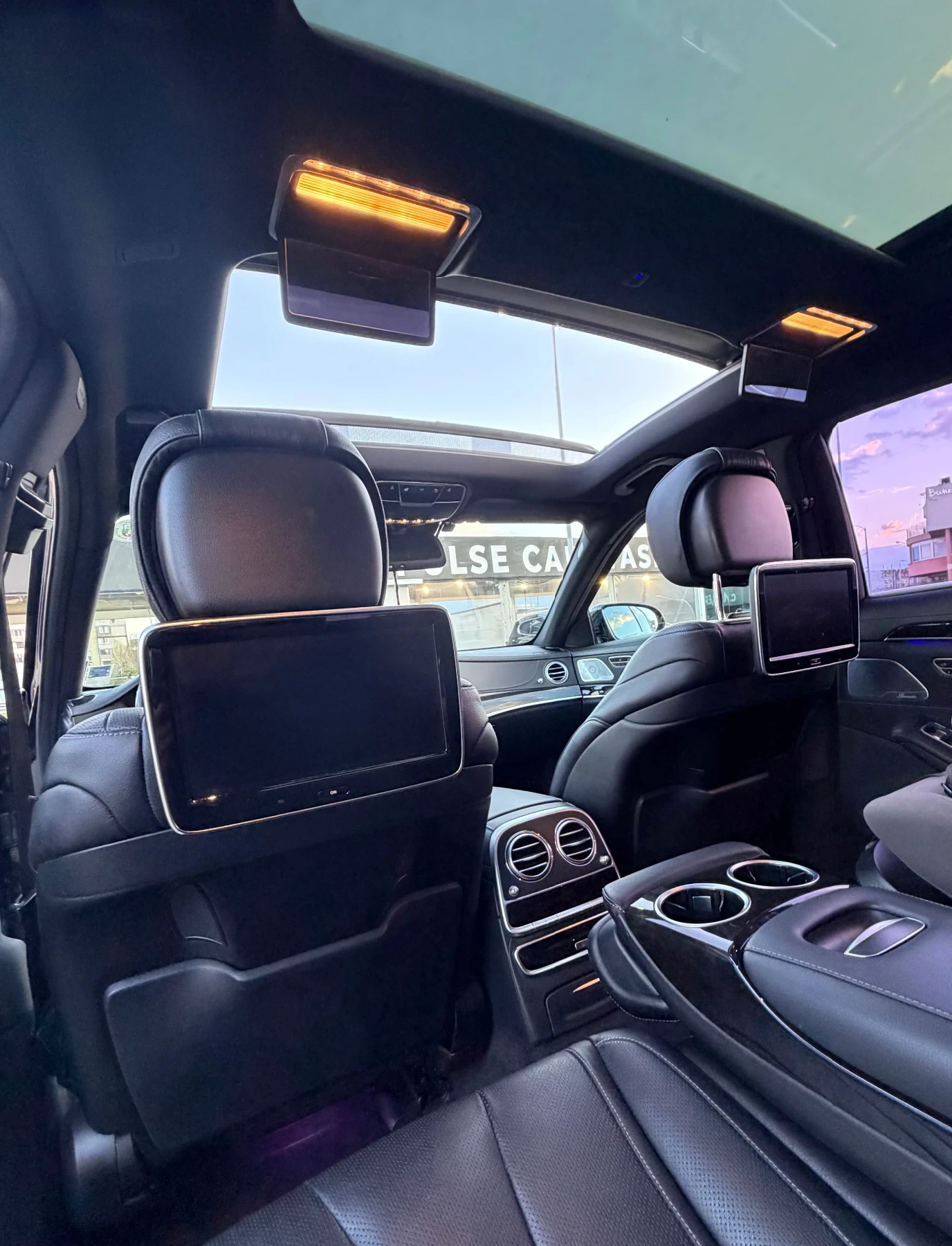 Mercedes-Benz S 350 LONG/PANORAMA/AMG/FACE/BURM/3xTV/360/NIGHT VISION, снимка 17 - Автомобили и джипове - 53879114