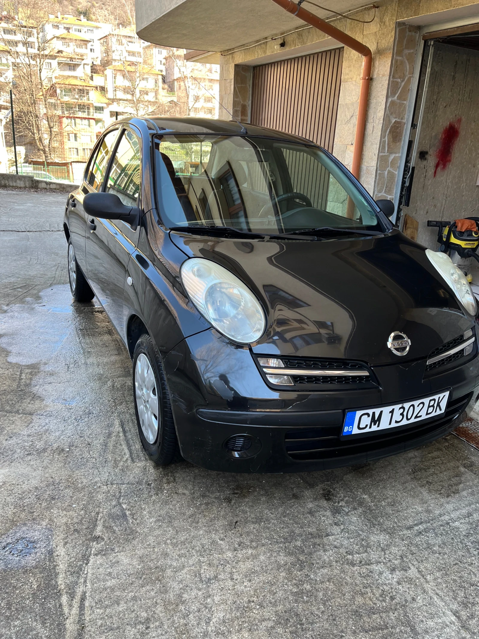 Nissan Micra